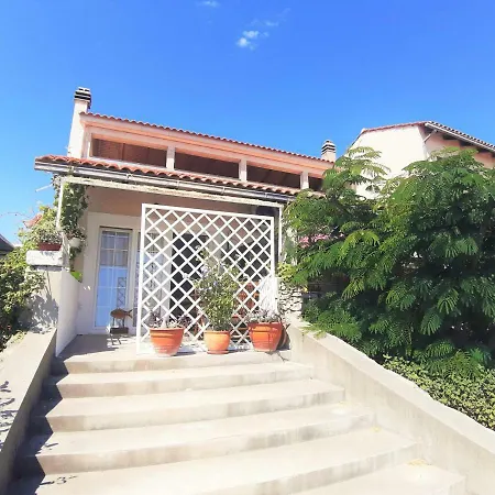 Svetac - Beautiful Sea And Islands View Daire Rogoznica (Sibenik-Knin)