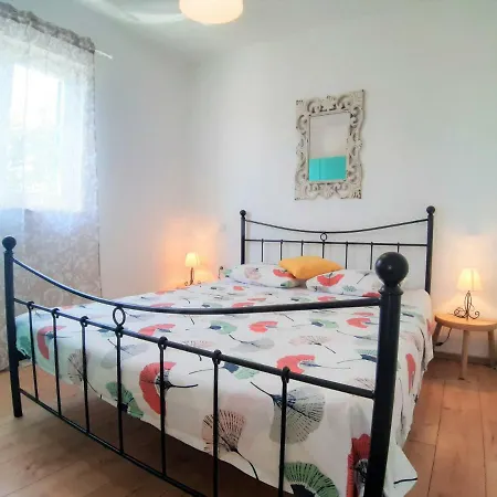 Svetac - Beautiful Sea And Islands View Apartment