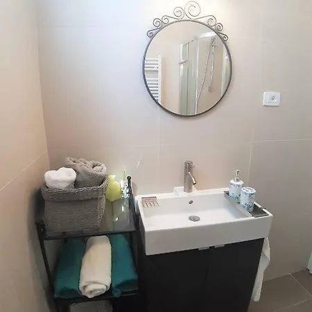 Daire Svetac - Beautiful Sea And Islands View